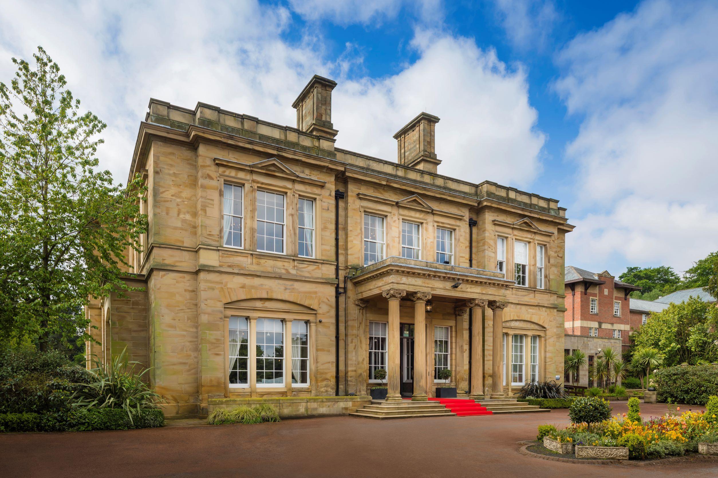 Oulton Hall Hotel, Spa & Golf Resort Leeds  Exterior photo