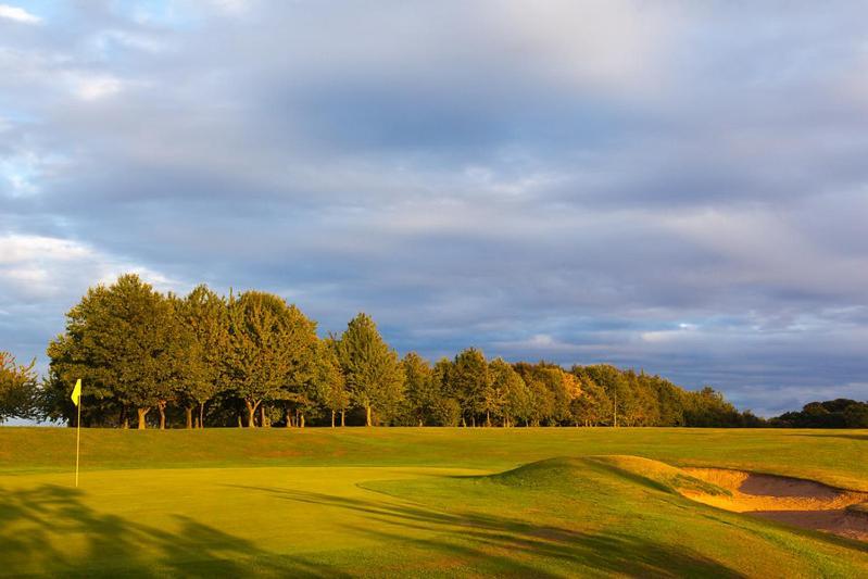 Oulton Hall Hotel, Spa & Golf Resort Leeds  Exterior photo